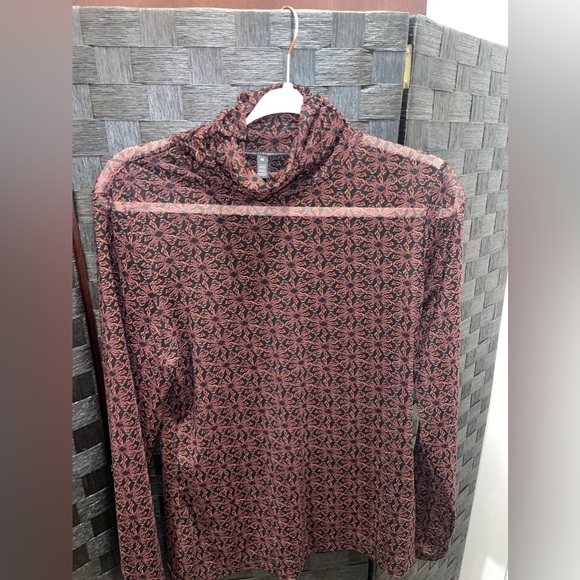 White House Black Market Mesh Top M - Picture 2 of 4